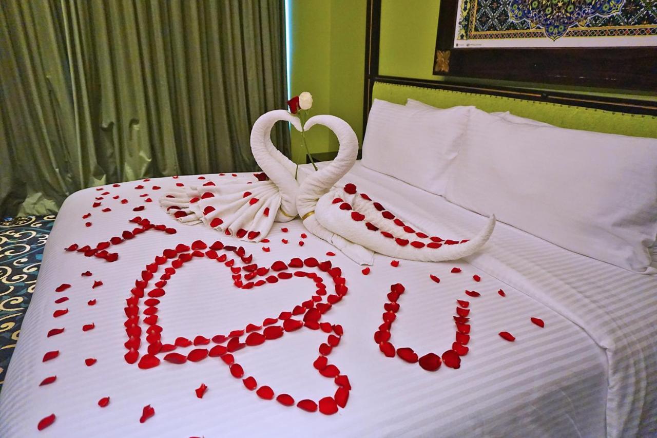 Mudzaffar Hotel Malacca Bagian luar foto